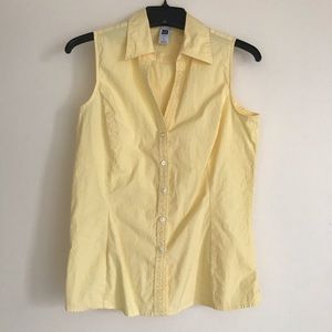 GAP yellow button down sleeveless tank top